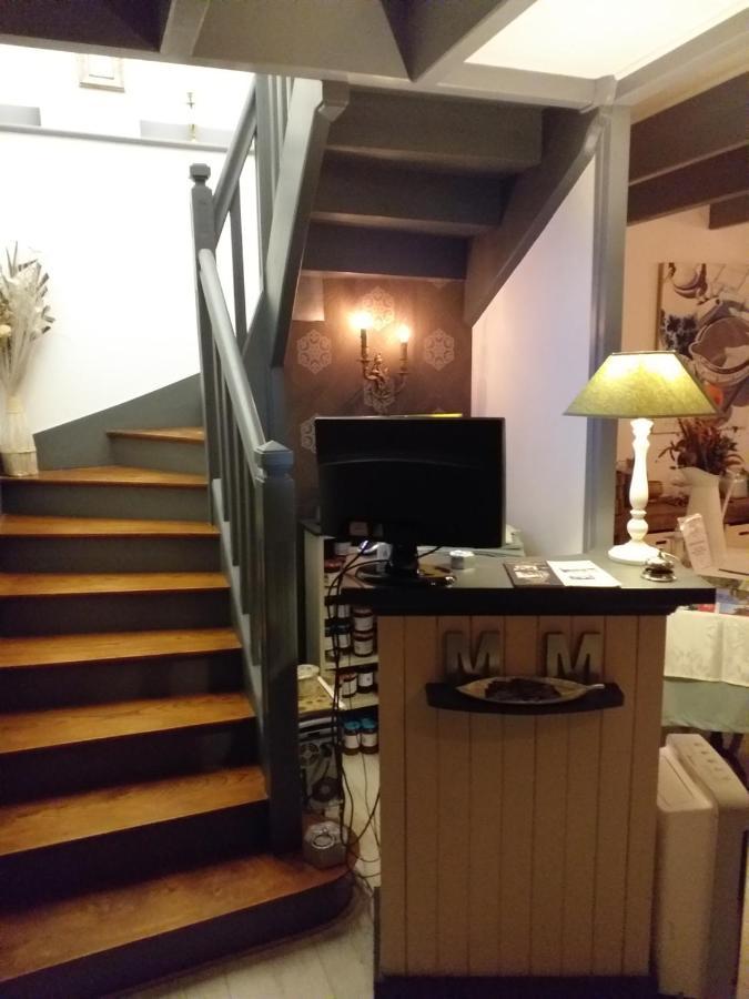 Montismaurelli Bed & Breakfast Montmoreau Bagian luar foto