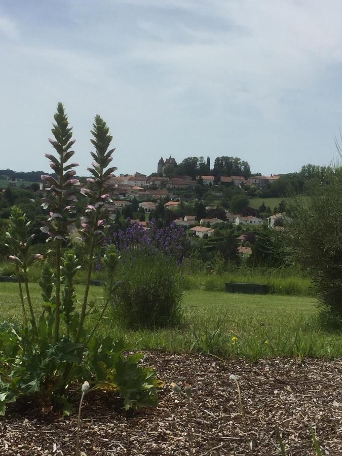 Montismaurelli Bed & Breakfast Montmoreau Bagian luar foto