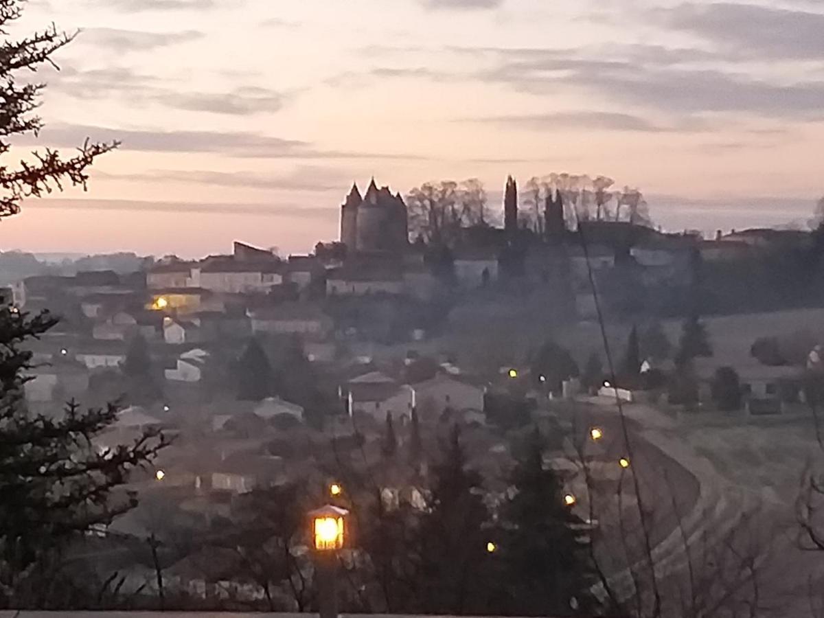 Montismaurelli Bed & Breakfast Montmoreau Bagian luar foto