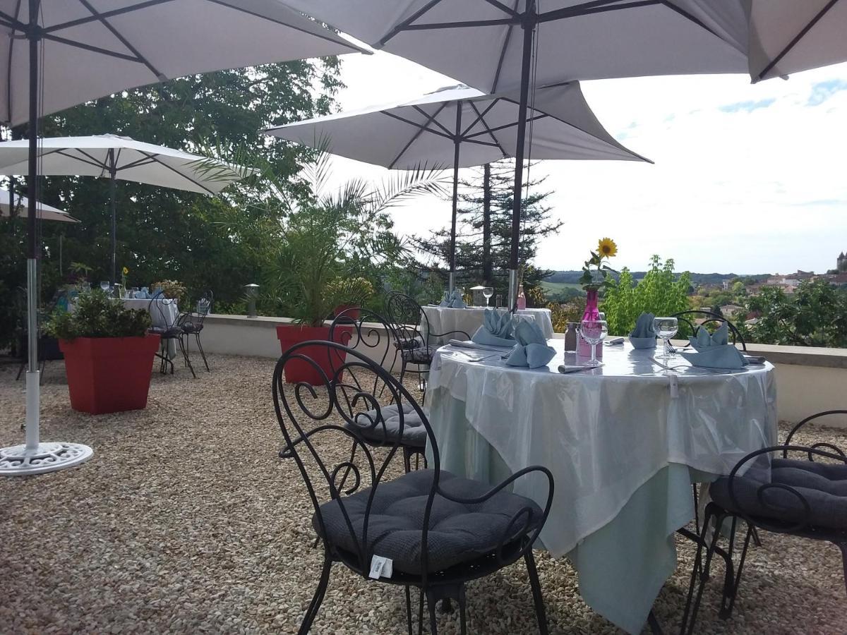 Montismaurelli Bed & Breakfast Montmoreau Bagian luar foto
