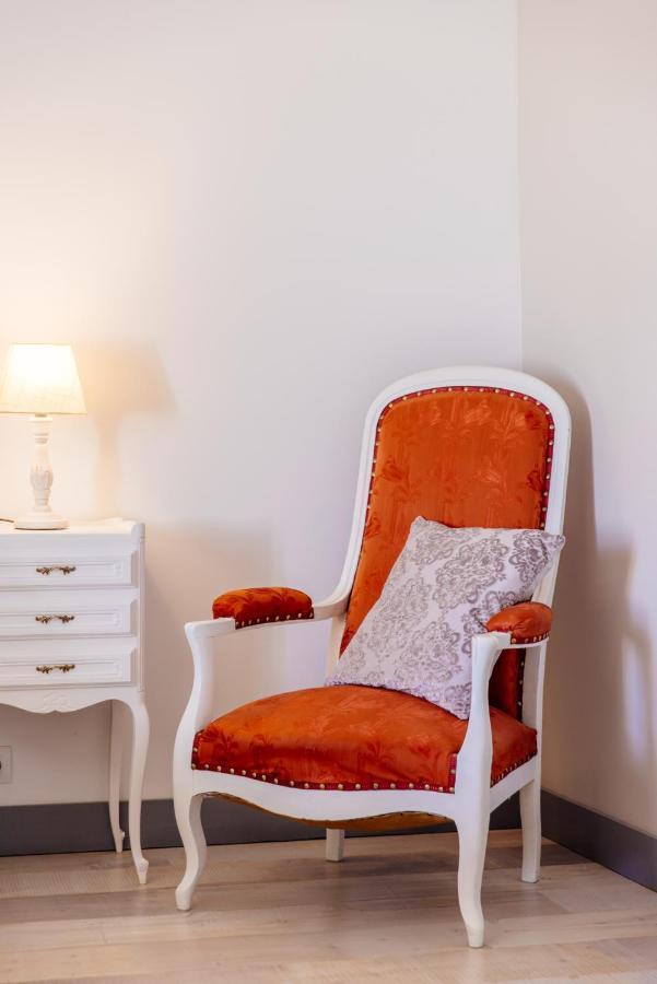 Montismaurelli Bed & Breakfast Montmoreau Bagian luar foto