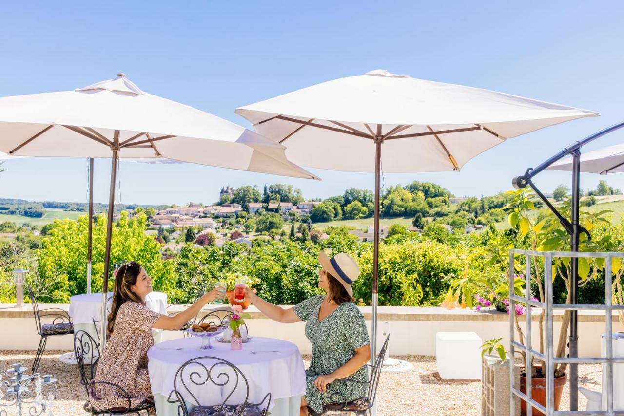 Montismaurelli Bed & Breakfast Montmoreau Bagian luar foto