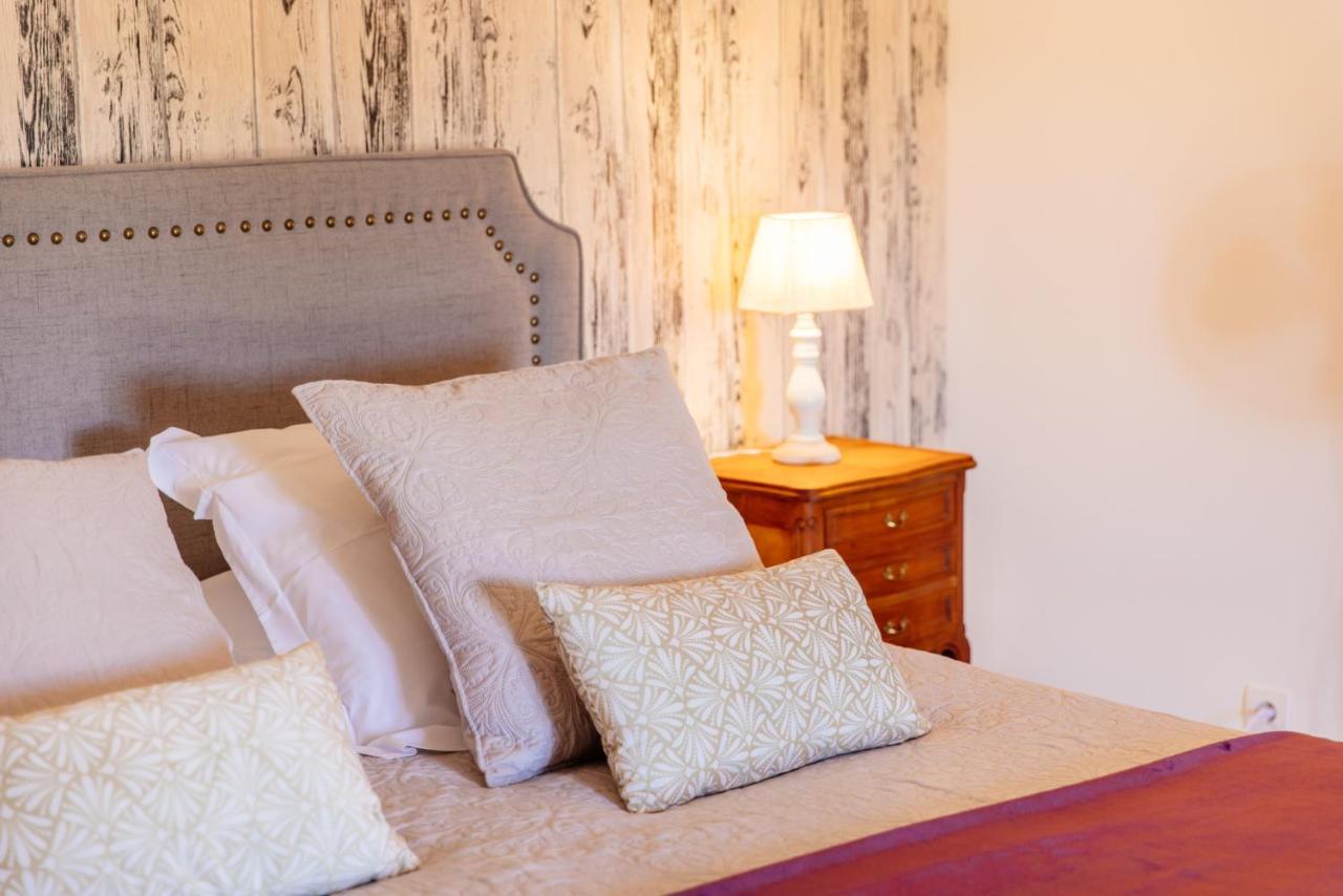 Montismaurelli Bed & Breakfast Montmoreau Bagian luar foto